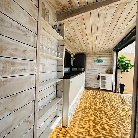 Yole Apartment *